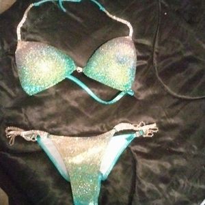 Competition suit